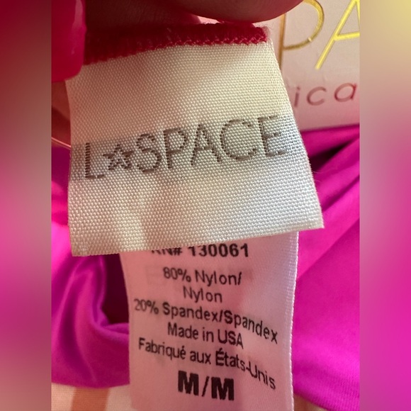 L Space Vibrant Pink Triangle Bikini Top Medium NWT - Picture 7 of 8
